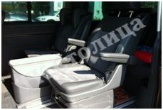 Аренда микроавтобуса VIP класса 6 мест Volkswagen Multivan